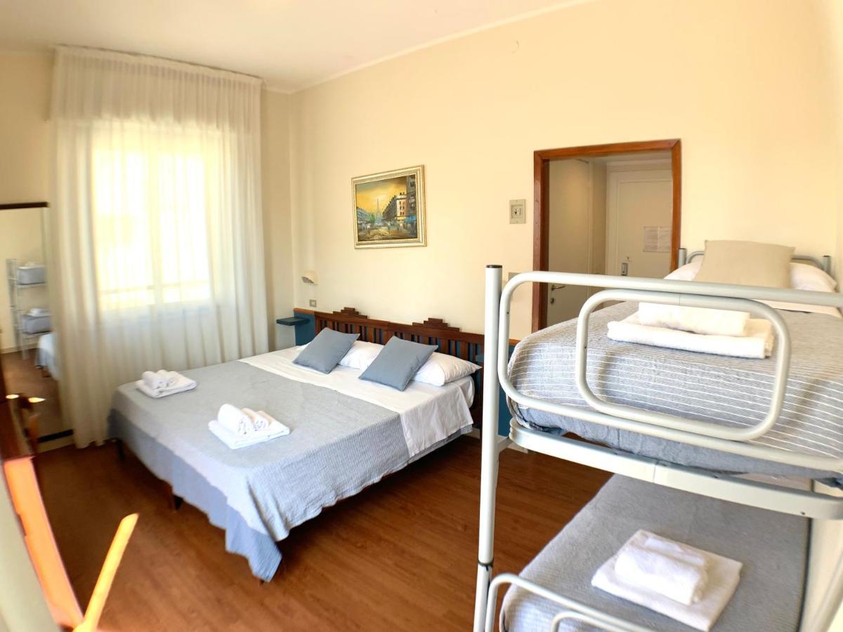 Hotel Maracaibo Rimini Eksteriør billede