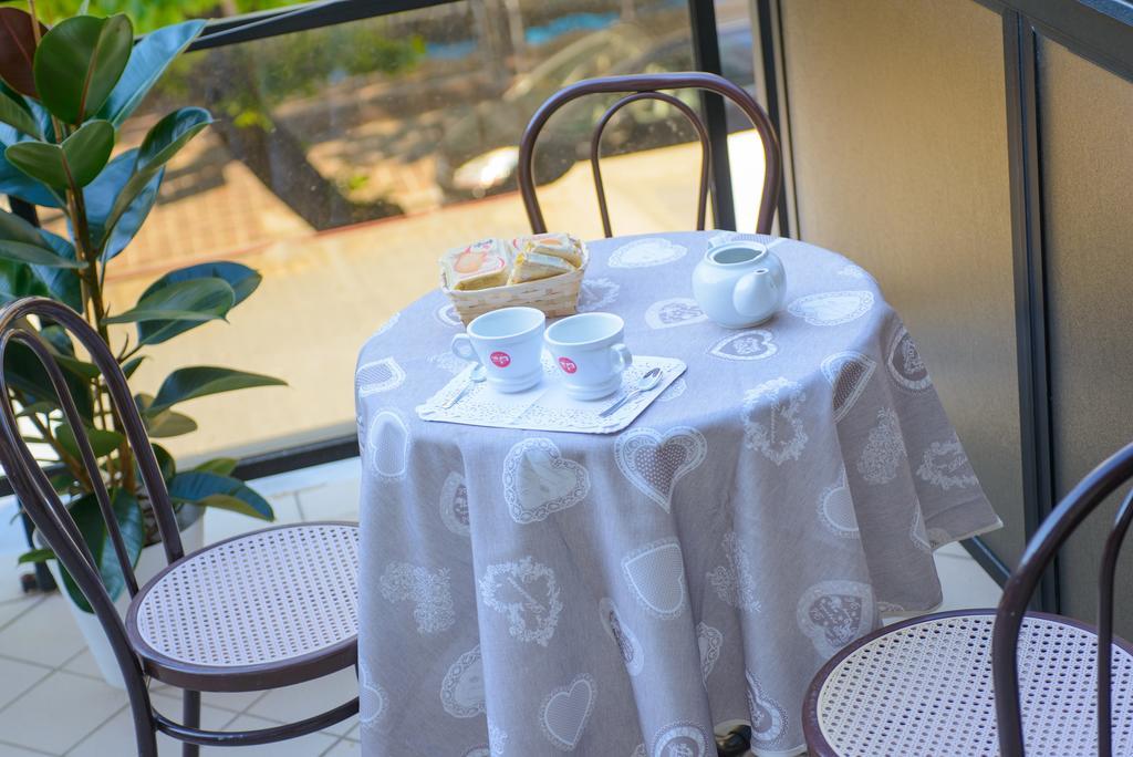 Hotel Maracaibo Rimini Eksteriør billede