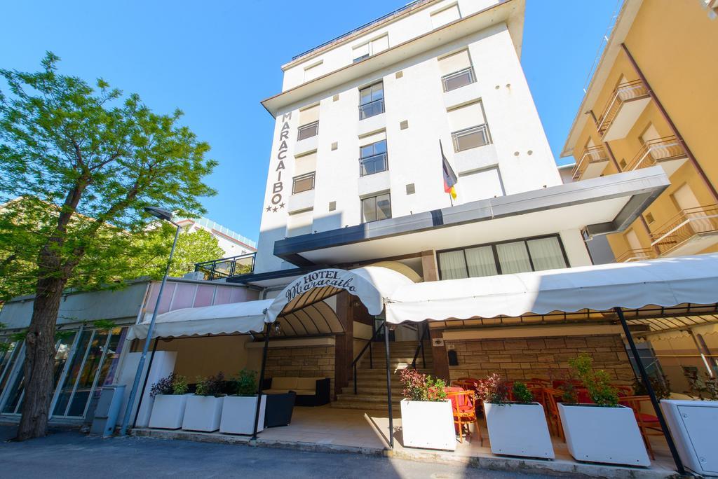 Hotel Maracaibo Rimini Eksteriør billede
